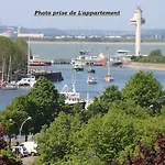 Le Bellevue - Beautiful Sea View 아파트