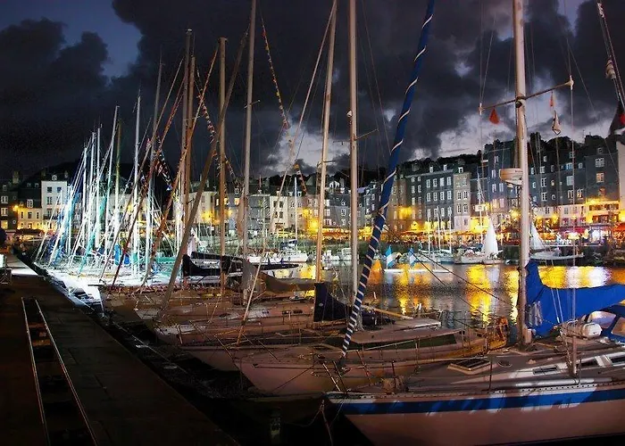 Le Bellevue - Beautiful Sea View 公寓 *